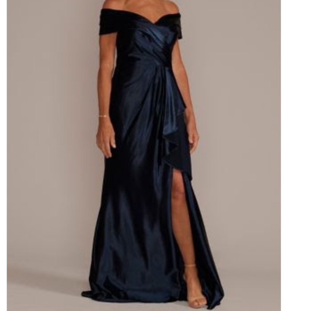NWT - David’s Bridal Oleg Cassini Elegant Navy Blue Off Shoulder Gown
